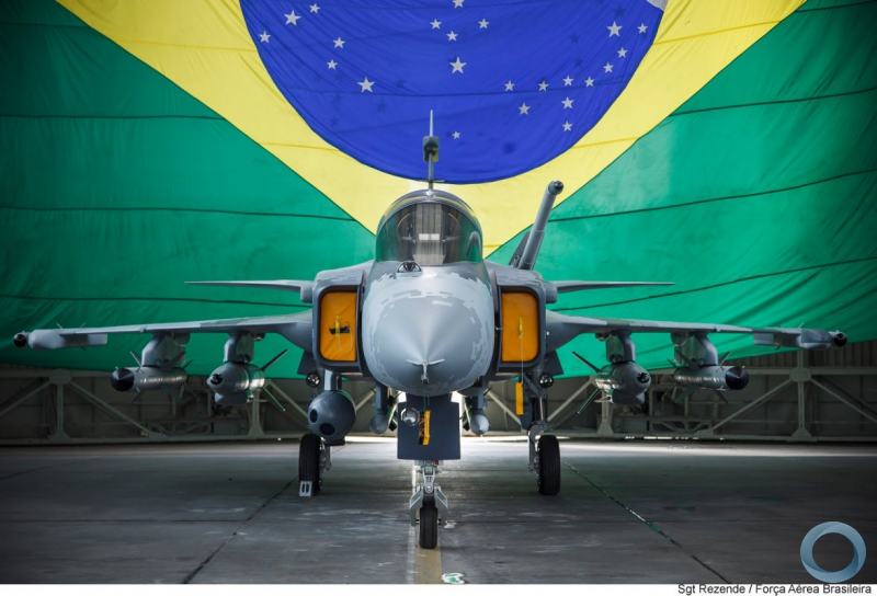 foto Gripen matéria